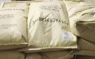 Polyakrylamidový vzorek dopravy