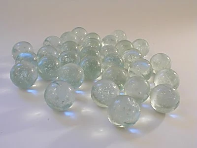 Transparentní skelný antiscalant Koroze Siliphos Ball Silicon Fosphorus Crystal